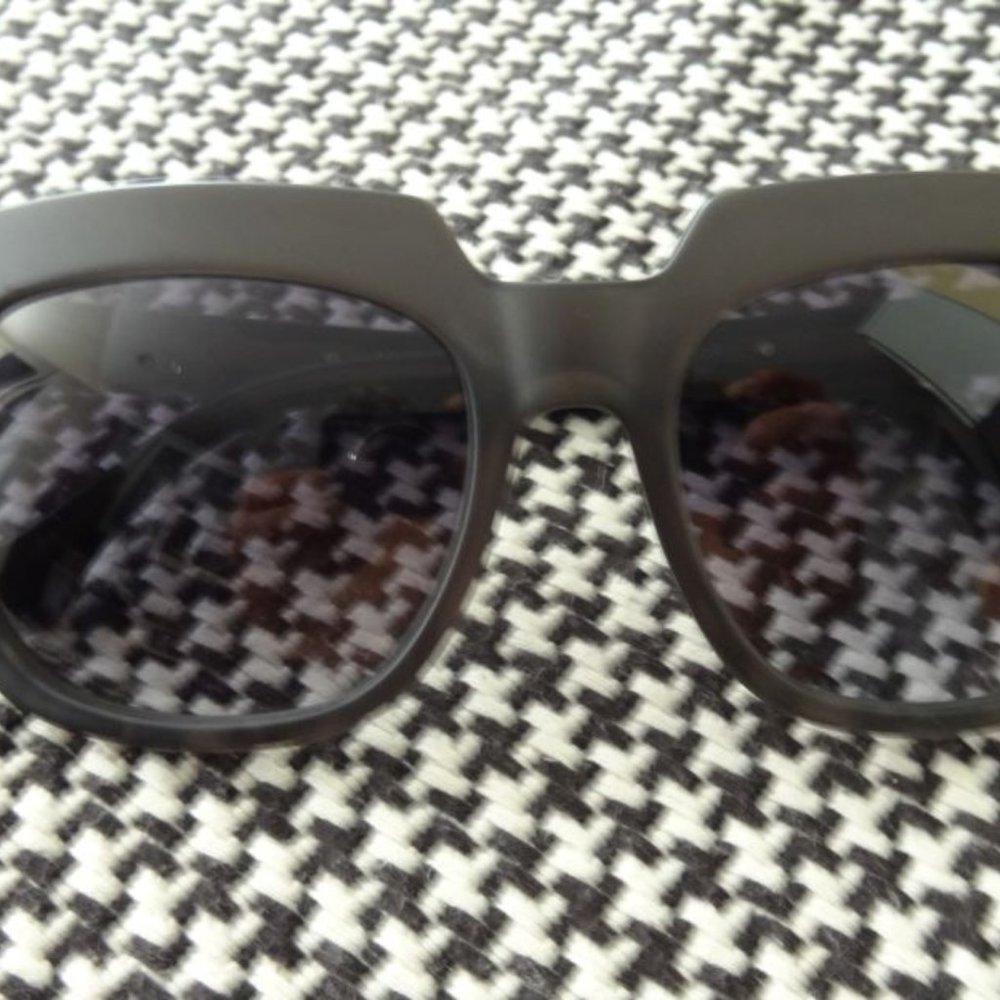 Balenciaga sunglasses - Picture 3 of 8